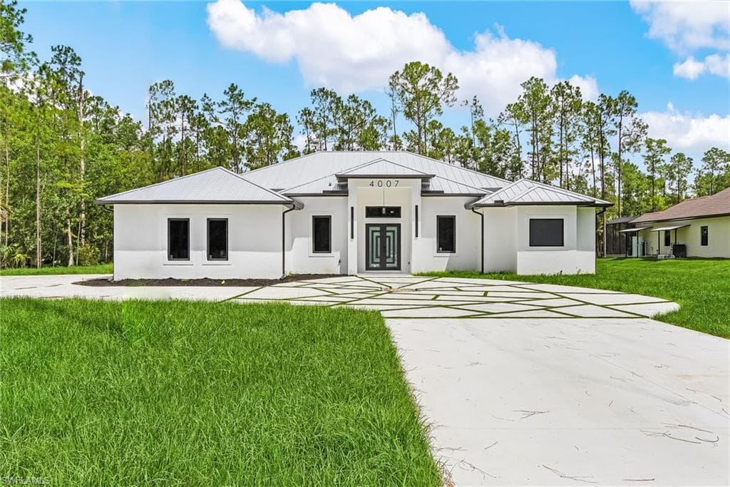 4007 2nd AVE SE NAPLES, FL 34117