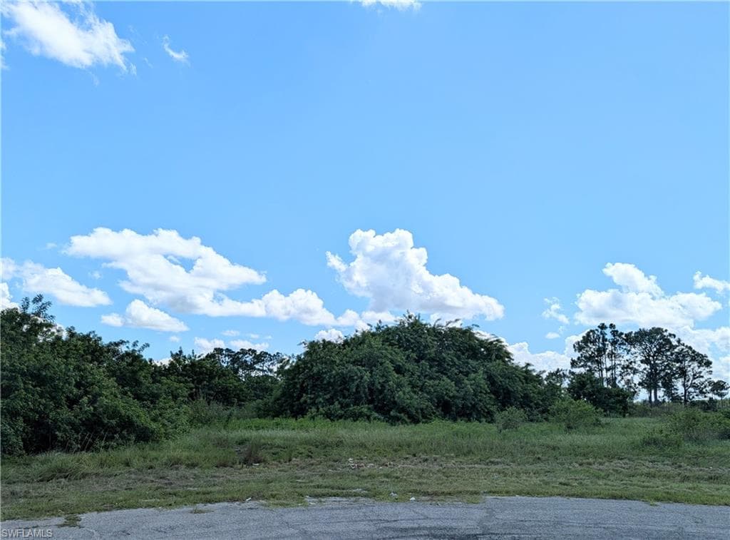 9012 Casa CT LABELLE, FL 33935