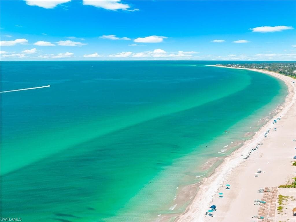 4545 Gulf Of Mexico DR 511 LONGBOAT KEY, FL 34228