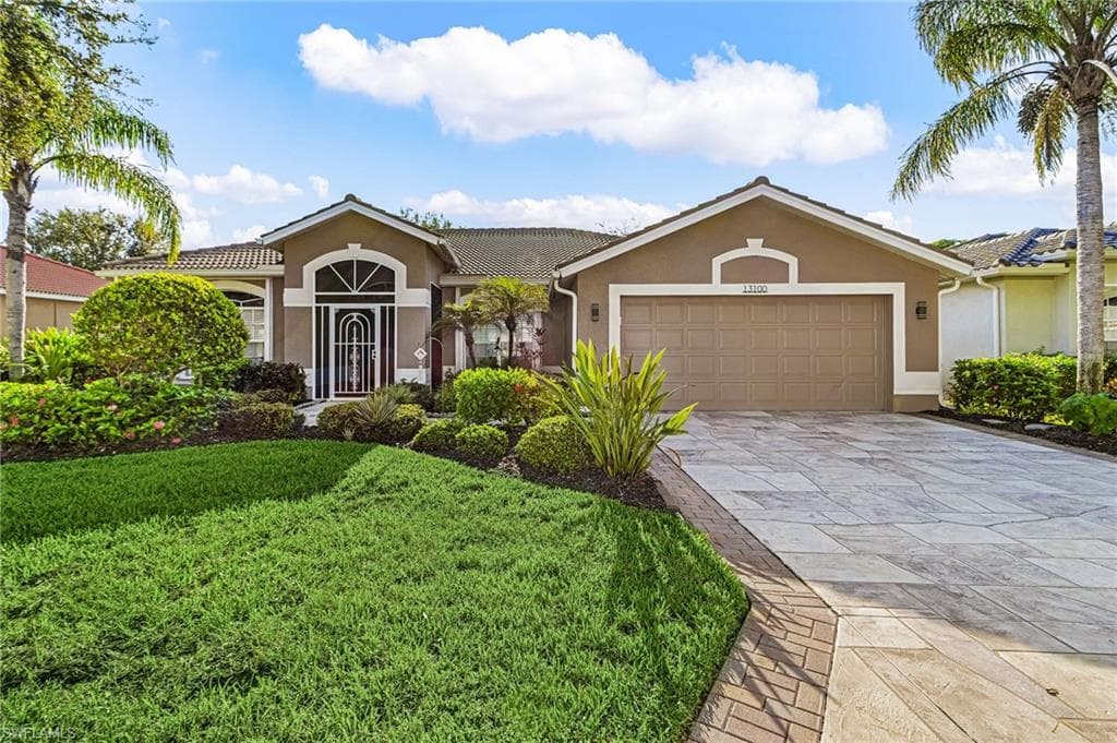 13100 Seaside Harbour DR NORTH FORT MYERS, FL 33903