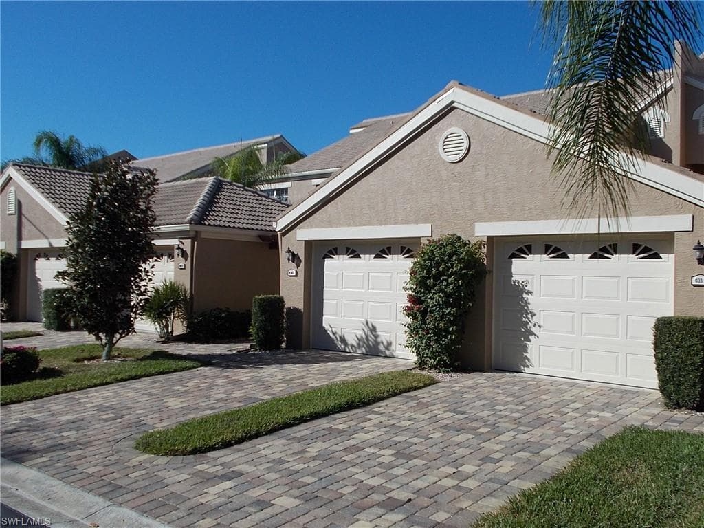 5693 Heron LN 502 NAPLES, FL 34110