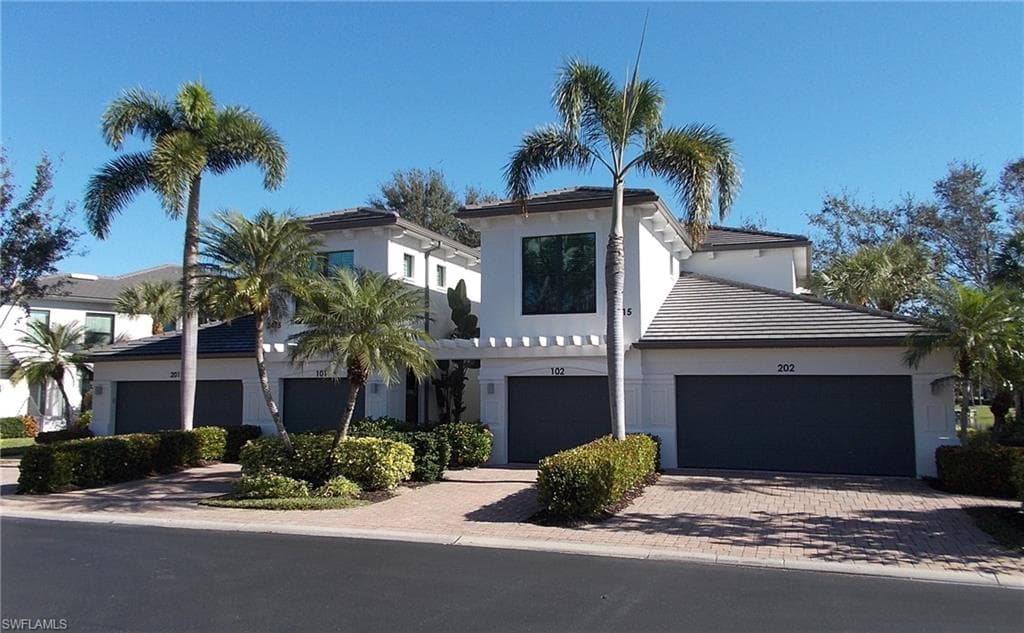 2444 Ravenna BLVD 202 NAPLES, FL 34109