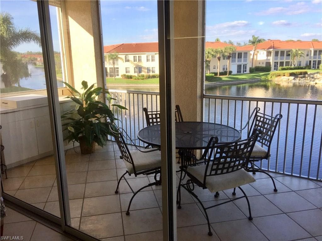 200 Lambiance CIR 201 NAPLES, FL 34108