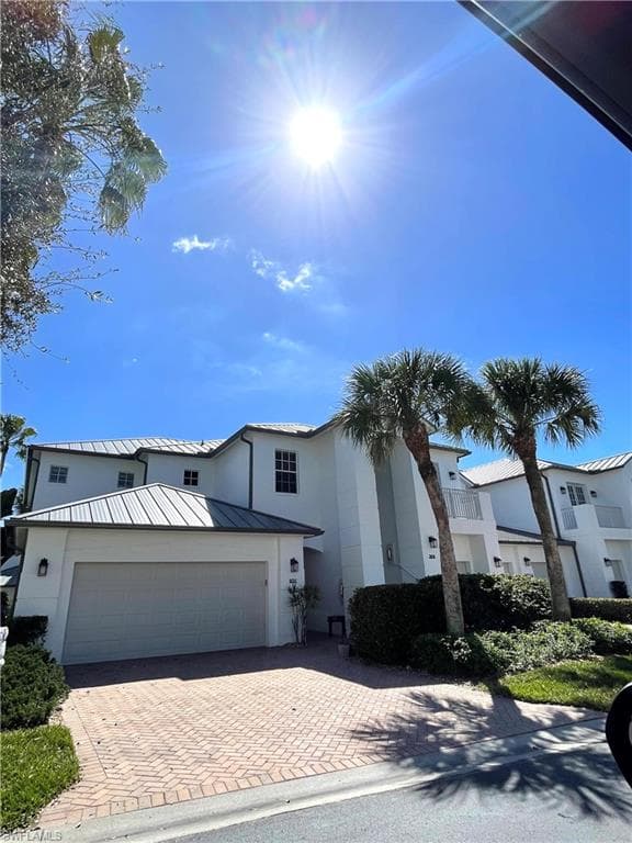 9024 Whimbrel Watch LN 101 NAPLES, FL 34109