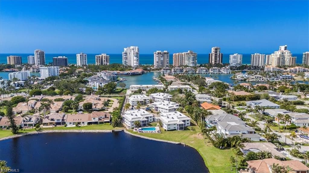 4150 Crayton RD B2 NAPLES, FL 34103