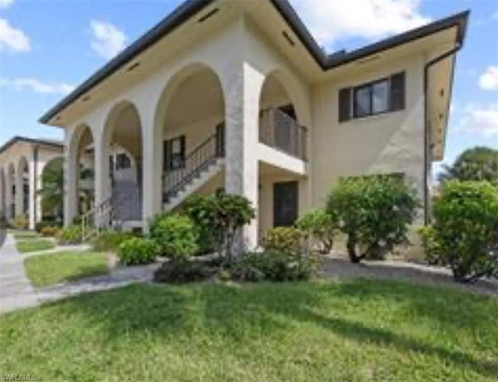 4610 Chantelle DR P104 NAPLES, FL 34112