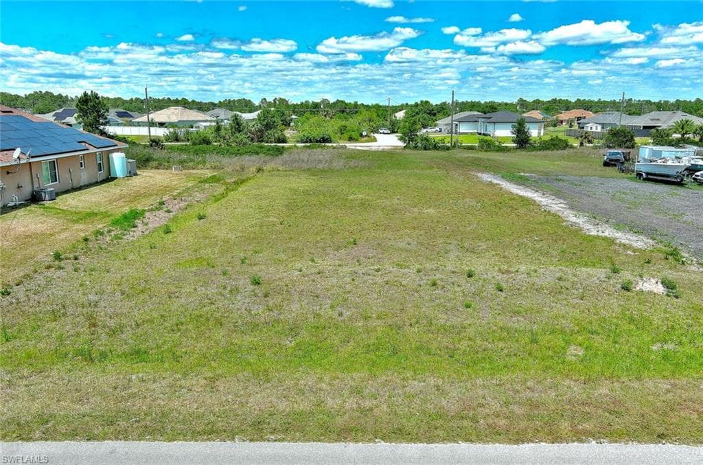 548 Windermere DR LEHIGH ACRES, FL 33972