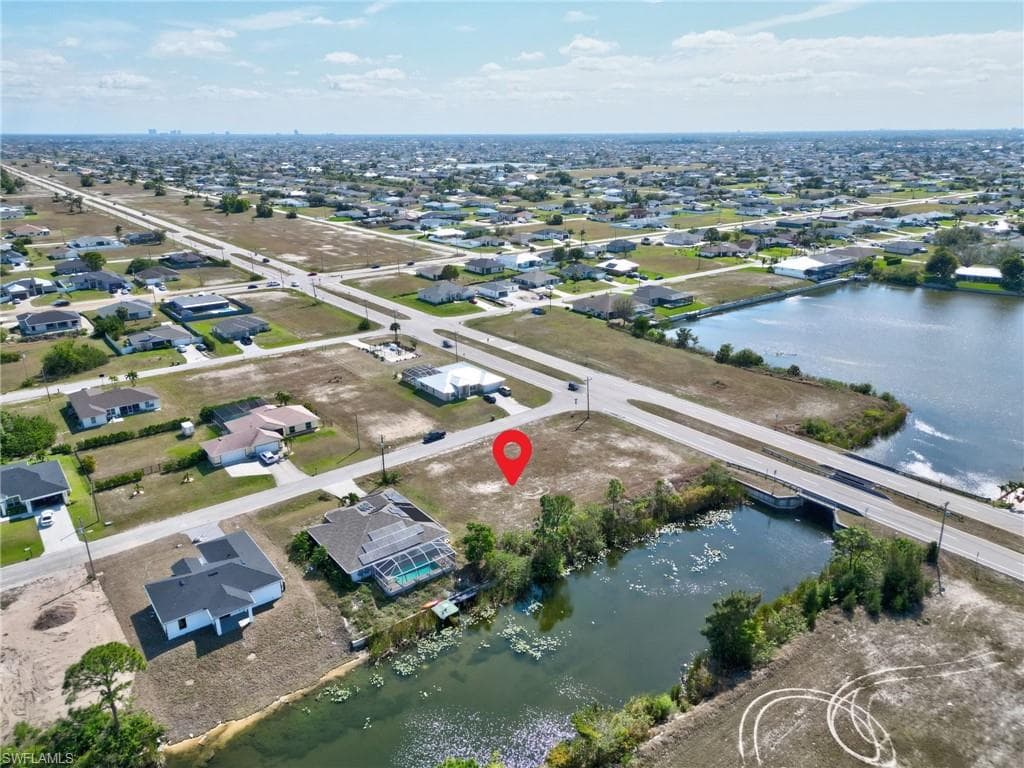 1604 9th AVE CAPE CORAL, FL 33993