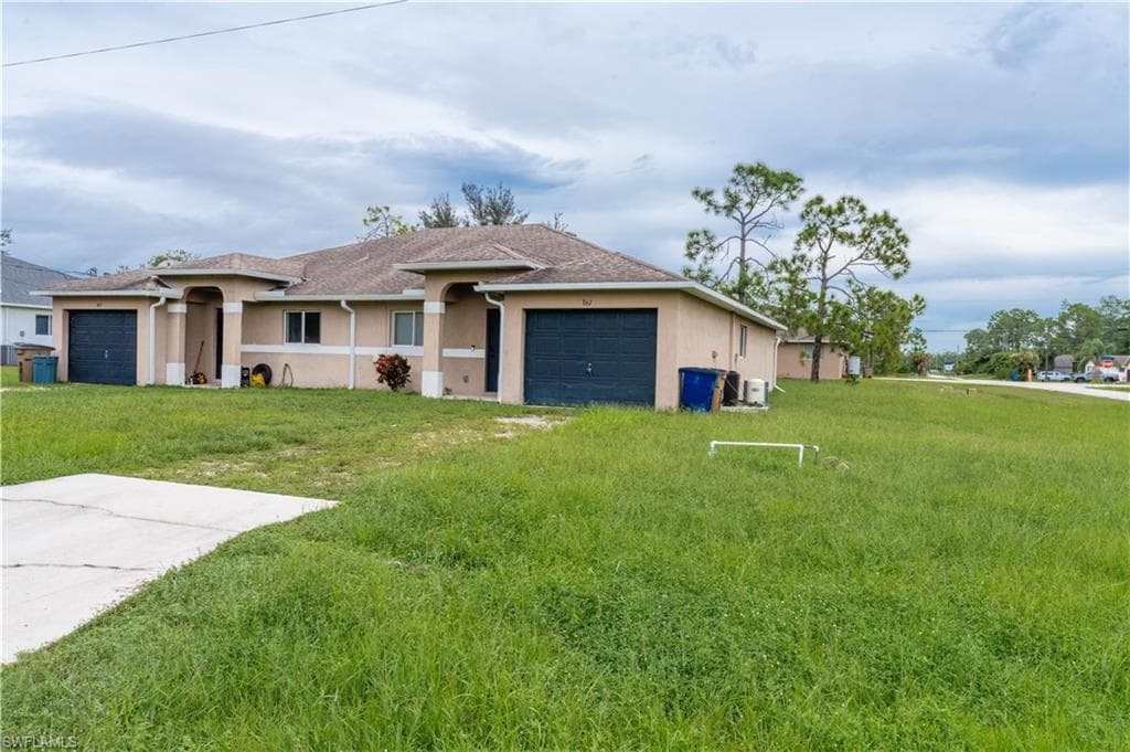 867 Bedford DR 867 LEHIGH ACRES, FL 33974