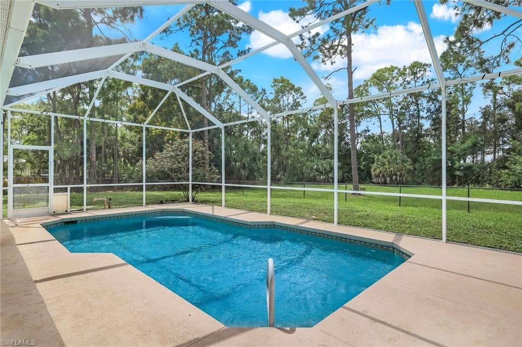 25566 Luci DR BONITA SPRINGS, FL 34135