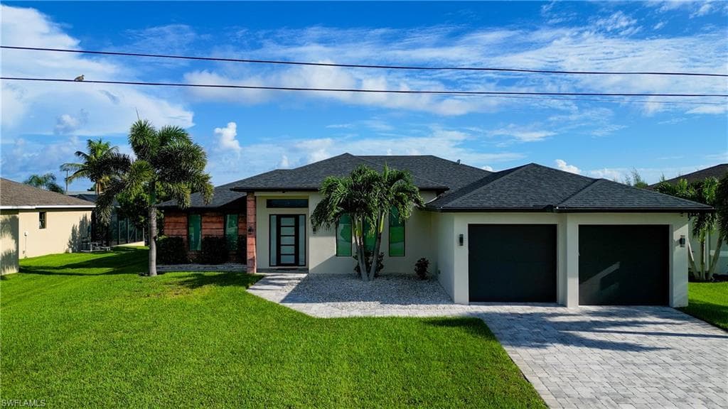 1819 SW 29th TER CAPE CORAL, FL 33914