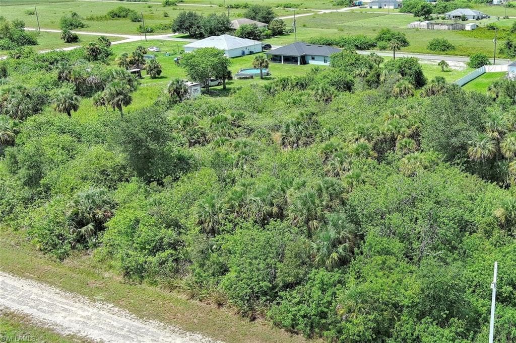 1507 Hines AVE LEHIGH ACRES, FL 33972