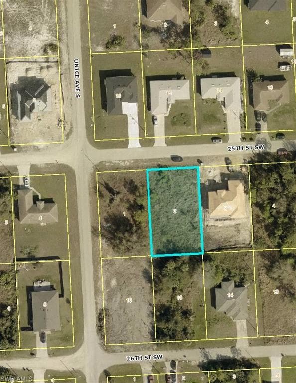 3513 25th ST SW LEHIGH ACRES, FL 33976