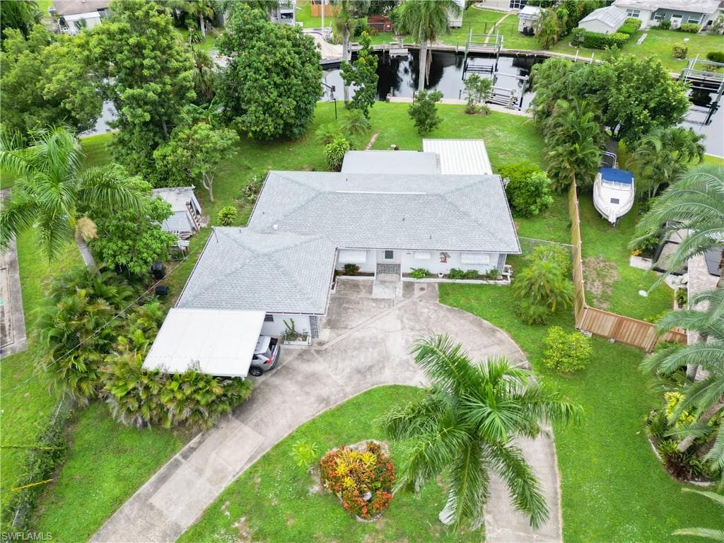 1358 Sunrise DR NORTH FORT MYERS, FL 33917
