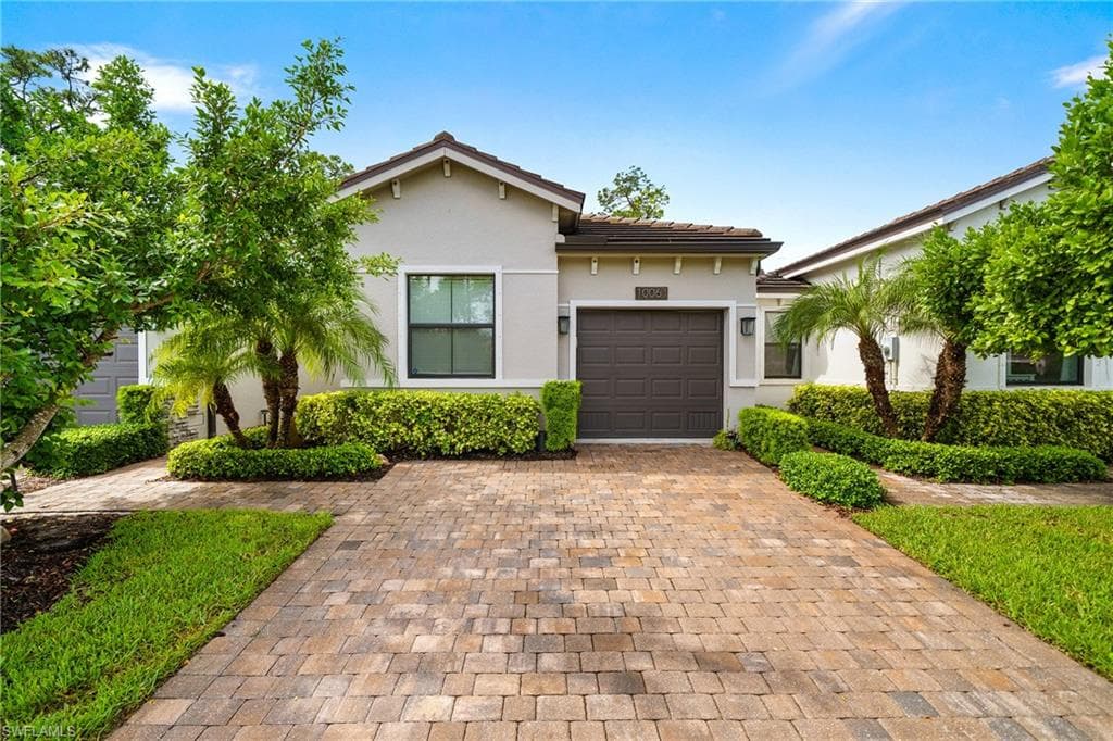 10061 Bonita Fairways DR BONITA SPRINGS, FL 34135