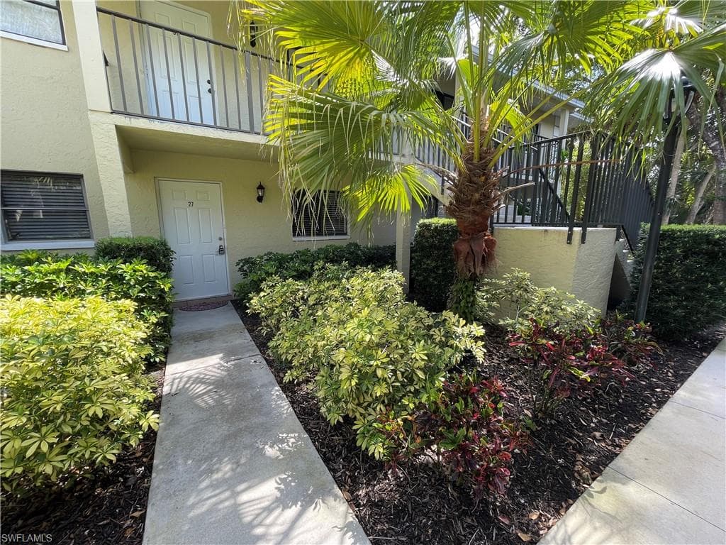 28150 Pine Haven WAY 27 BONITA SPRINGS, FL 34135
