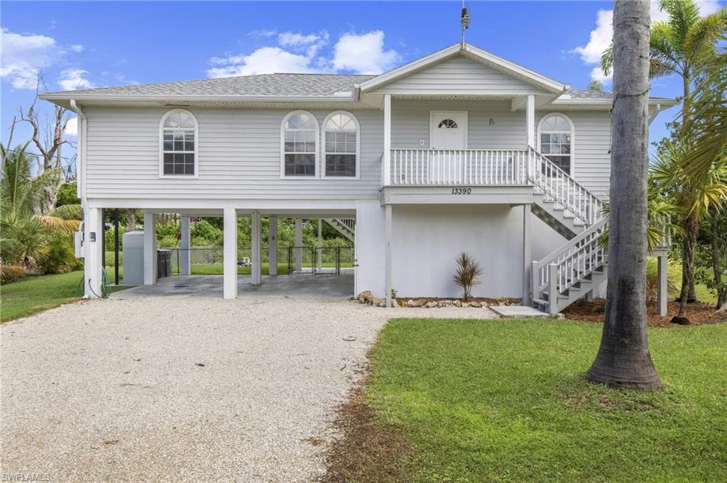13390 Almond DR FORT MYERS, FL 33908