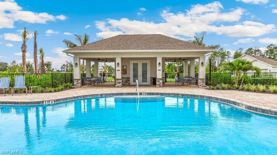 1255 Brumfield XING FORT MYERS, FL 33905