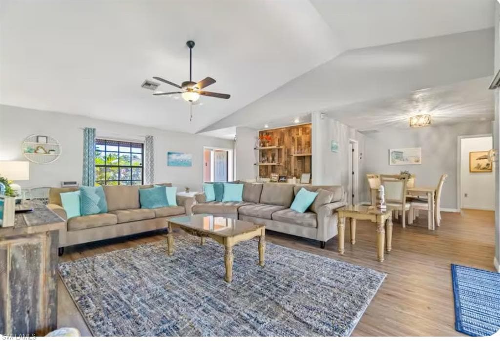 27439 Pollard DR BONITA SPRINGS, FL 34135