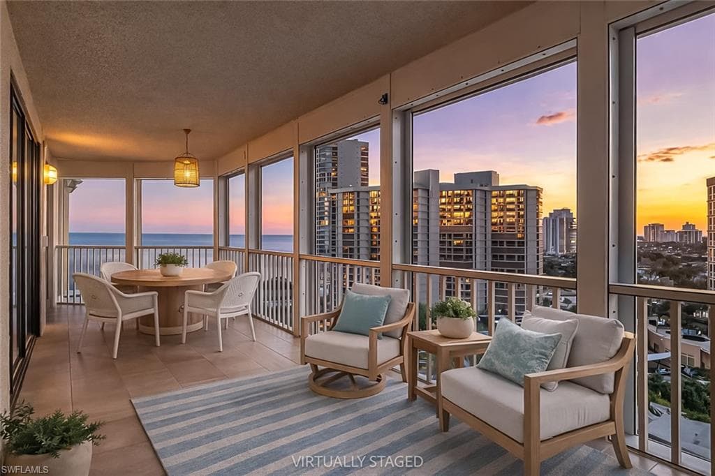 4401 Gulf Shore BLVD N 1204 NAPLES, FL 34103