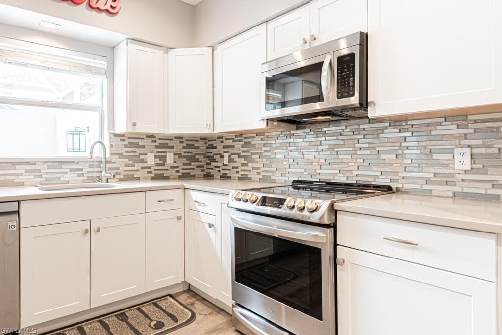 4544 Court WAY 18D NAPLES, FL 34109