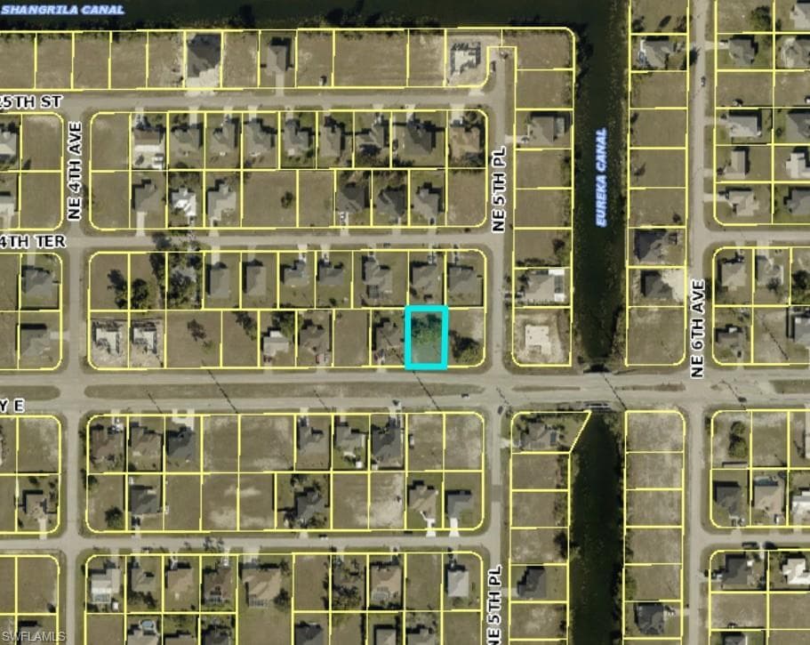 505 Kismet PKWY E CAPE CORAL, FL 33909