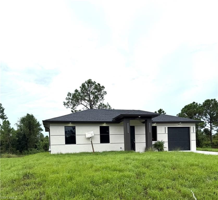 365 Hermosa AVE LEHIGH ACRES, FL 33974