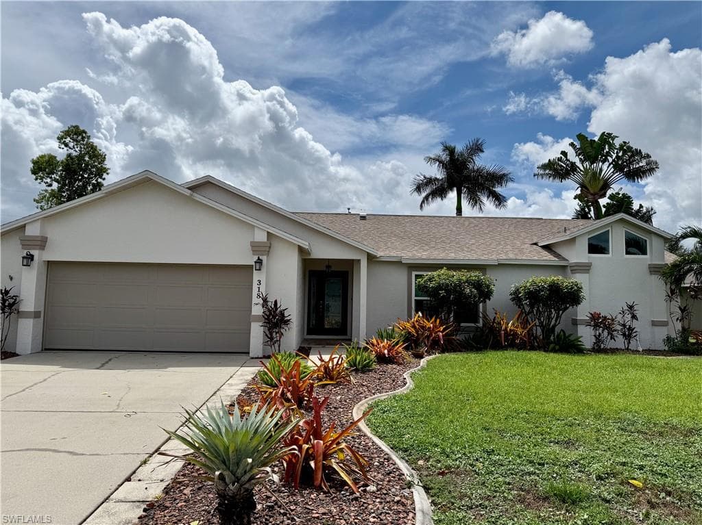 318 SE 4th TER CAPE CORAL, FL 33990
