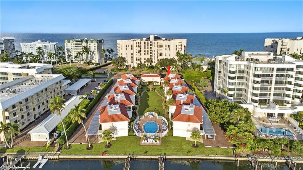 3070 Gulf Shore BLVD N 107 NAPLES, FL 34103