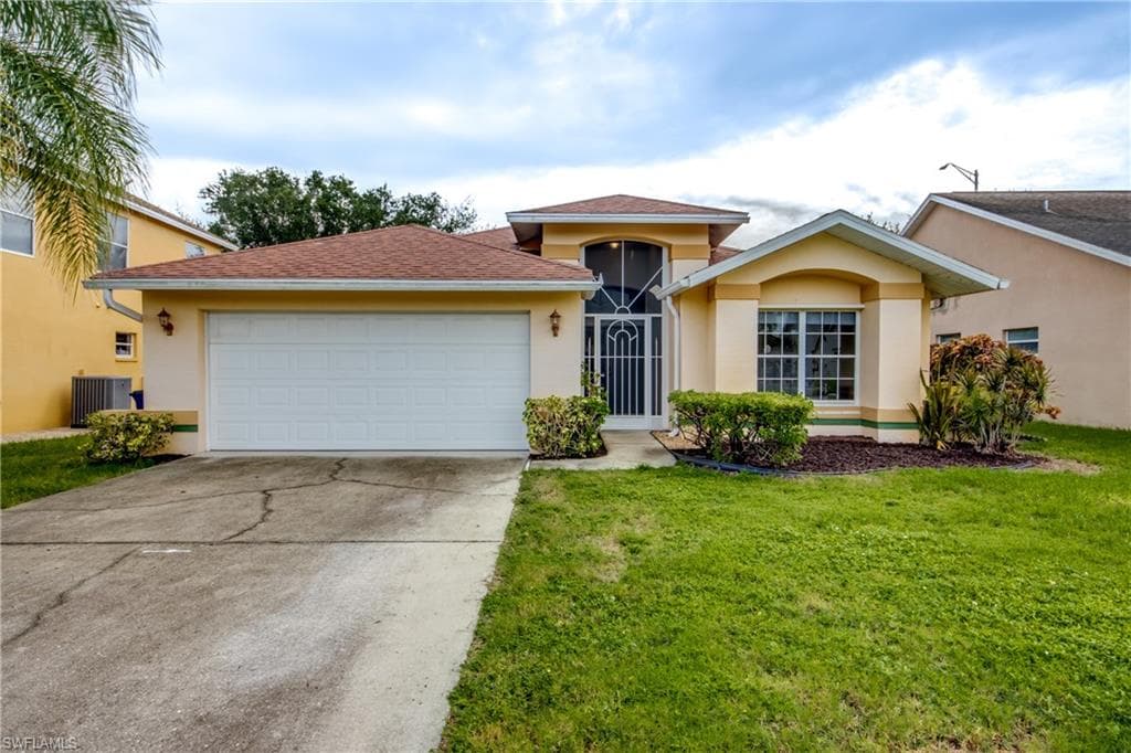 17781 Castle Harbor DR FORT MYERS, FL 33967