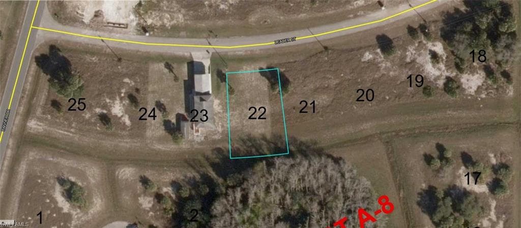 1060 Leader ST LABELLE, FL 33935