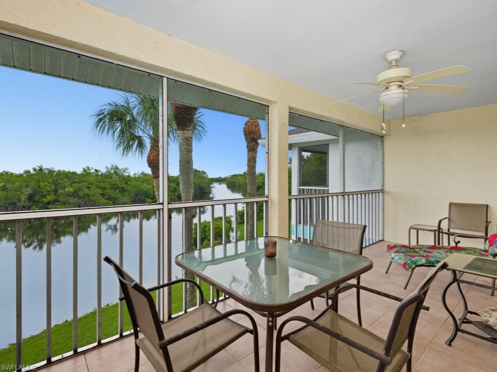 1385 Mainsail DR 1812 NAPLES, FL 34114