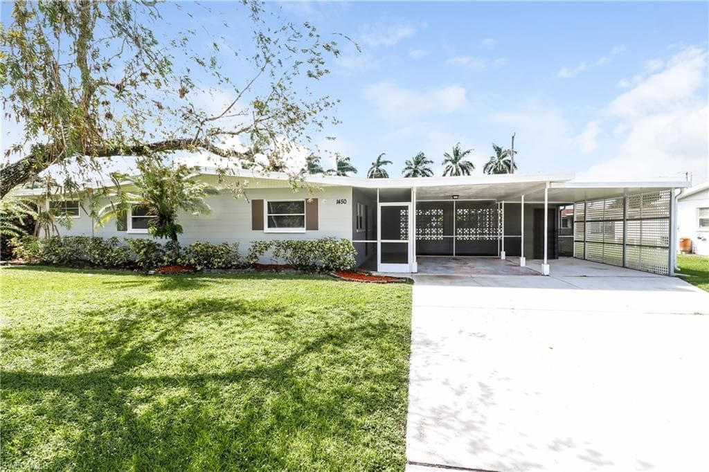 1450 Mandel RD FORT MYERS, FL 33919