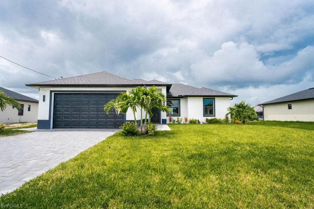 526 NE 5th CT CAPE CORAL, FL 33909