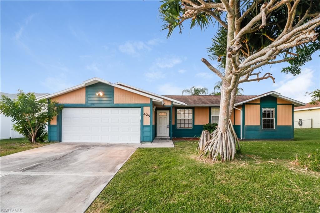 425 NW 4th ST CAPE CORAL, FL 33993