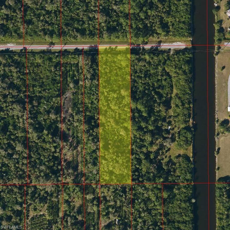 34 AVE NAPLES, FL 34117