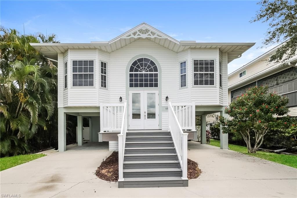 771 Park AVE NAPLES, FL 34110