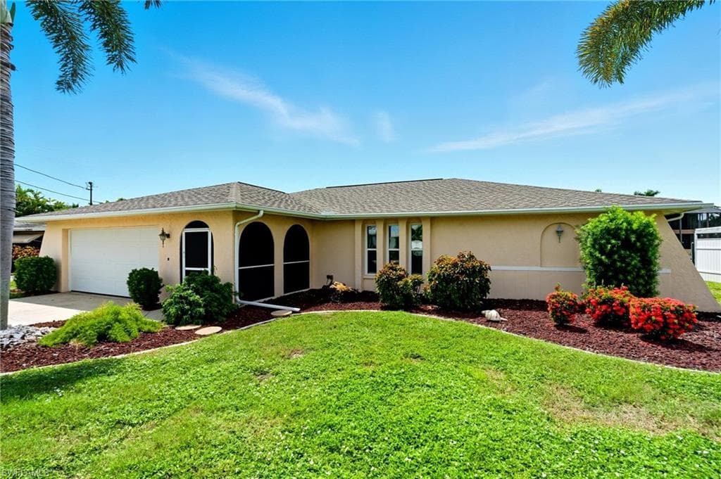 5252 Seminole CT CAPE CORAL, FL 33904