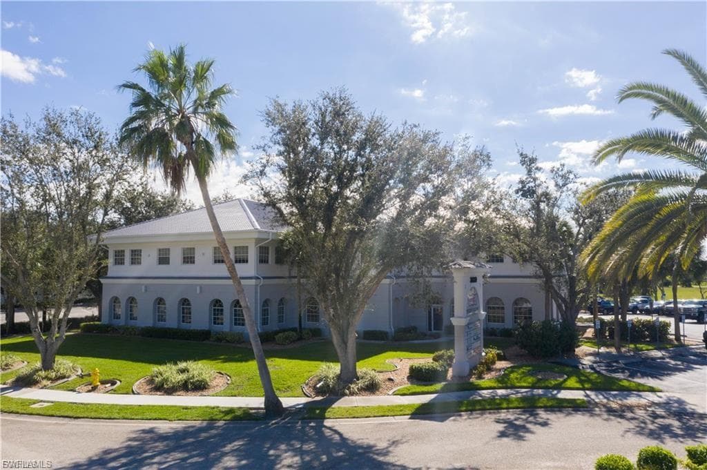 3820 COLONIAL BLVD FORT MYERS, FL 33966