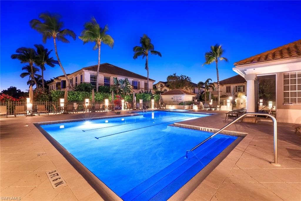 269 Colonde CIR 2802 NAPLES, FL 34103