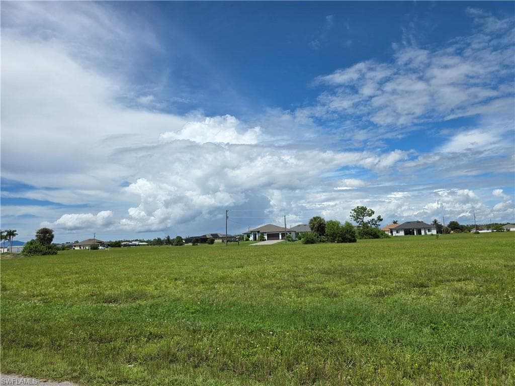 4117 NW 38th TER CAPE CORAL, FL 33993