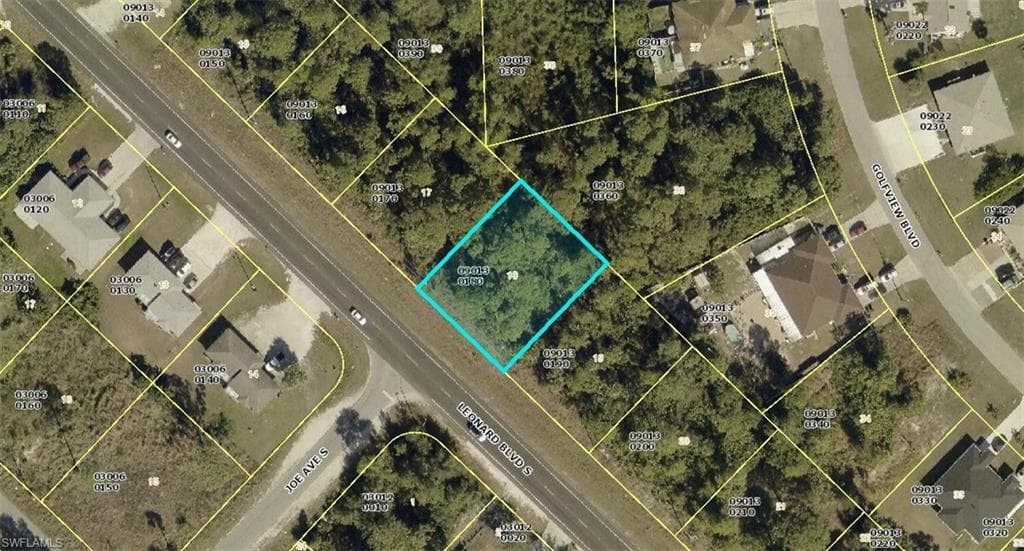 4948 Leonard BLVD S LEHIGH ACRES, FL 33973