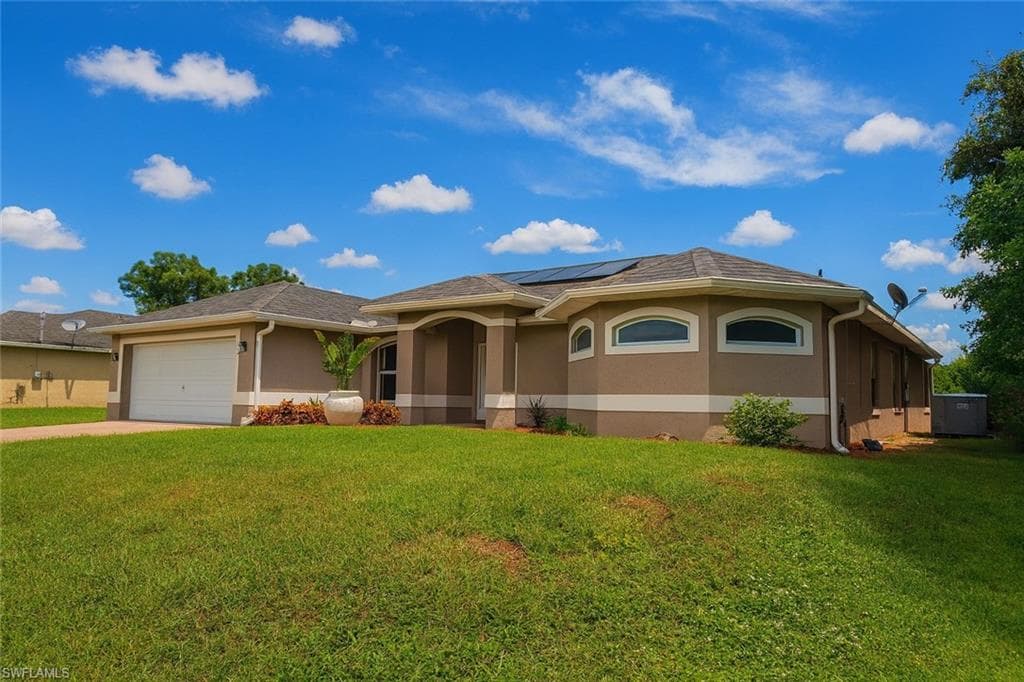 549 Flamingo AVE LEHIGH ACRES, FL 33974