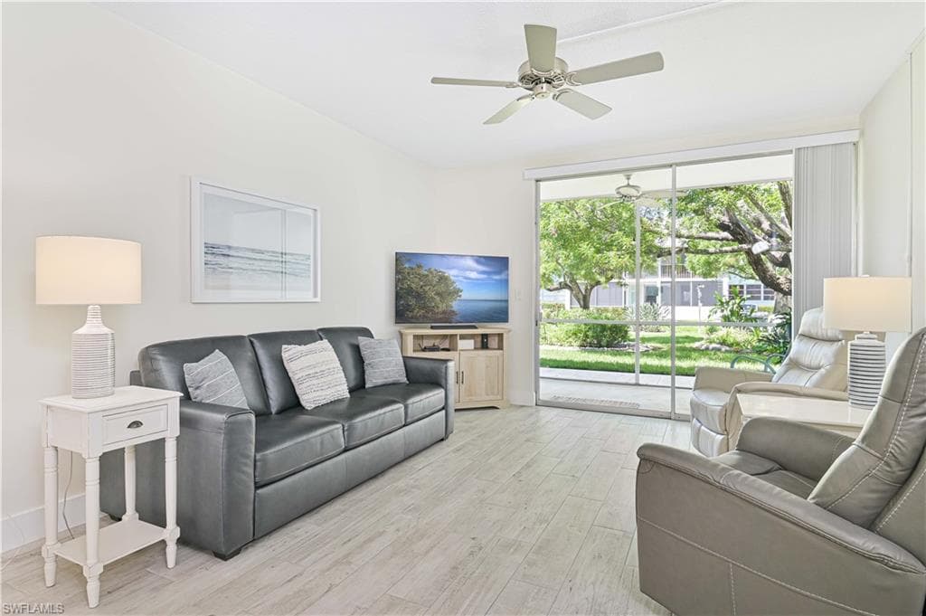4216 SE 4th PL 5 CAPE CORAL, FL 33904
