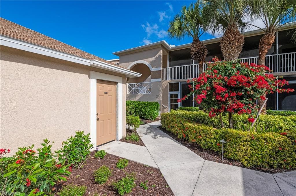 26190 Clarkston DR 203 BONITA SPRINGS, FL 34135