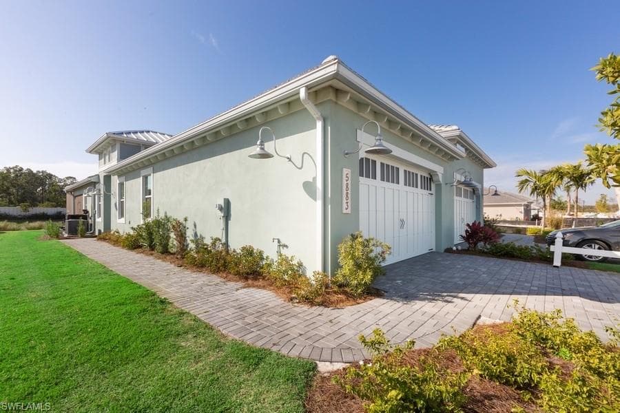 8937 Calypso CT NAPLES, FL 34112