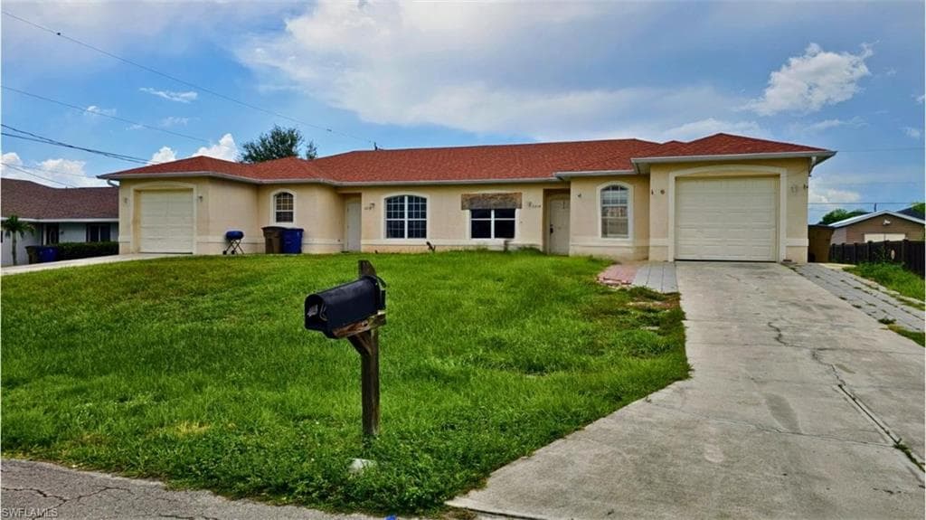2218 Putter LN LEHIGH ACRES, FL 33973