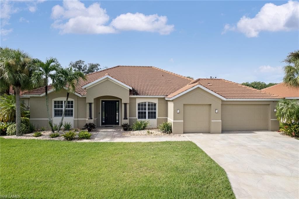 12036 Hidden Links DR FORT MYERS, FL 33913