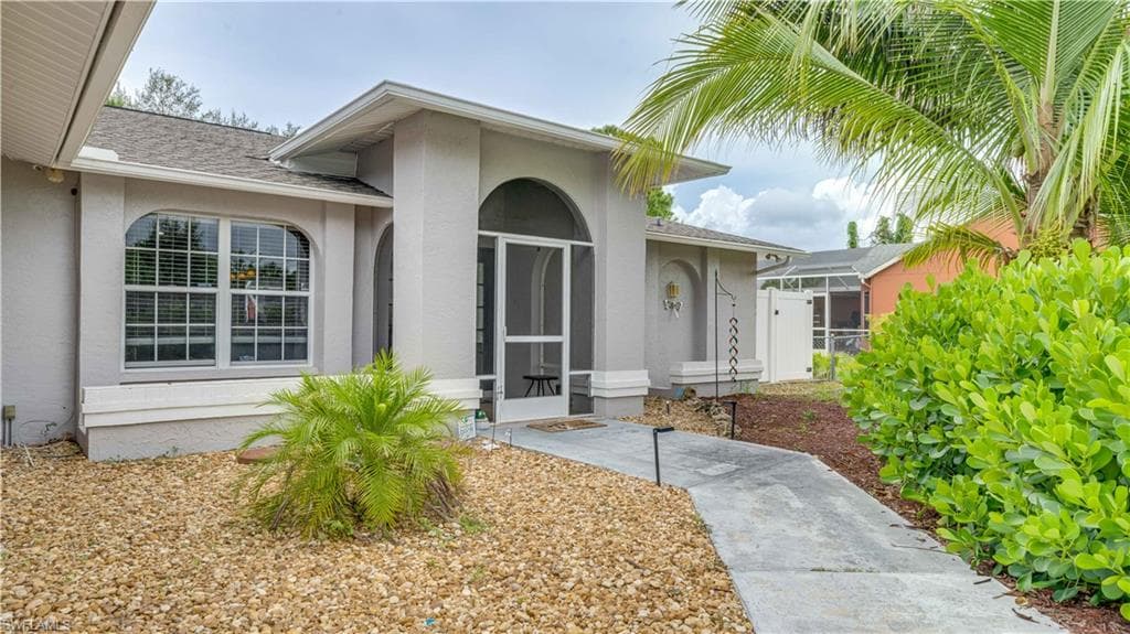 517 Hibiscus AVE LEHIGH ACRES, FL 33972