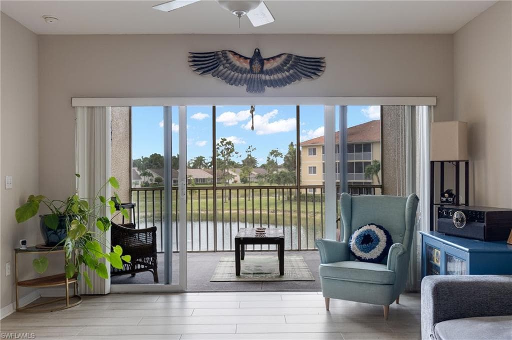 10020 Maddox LN 211 BONITA SPRINGS, FL 34135